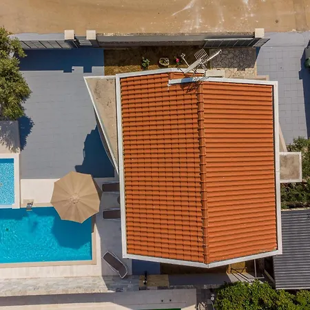 Julija Zadar Villa *