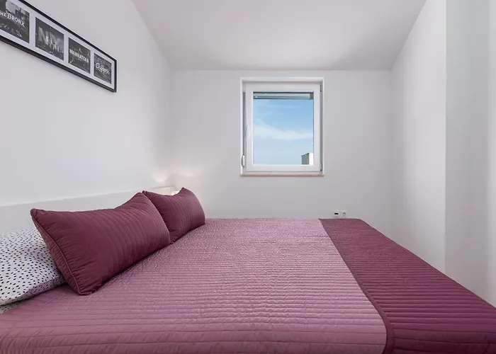 Julija Zadar Вилла Сукошан