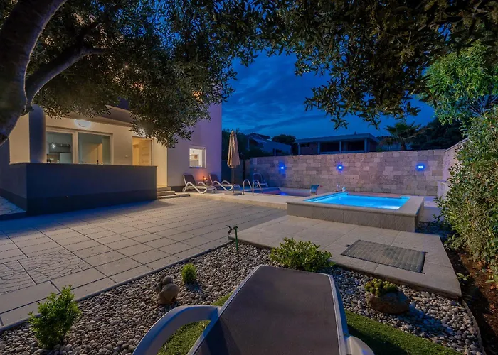 Вилла Julija Zadar Сукошан